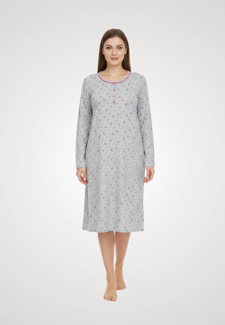 Cămașă de noapte gri cu inimioare si maneca lunga