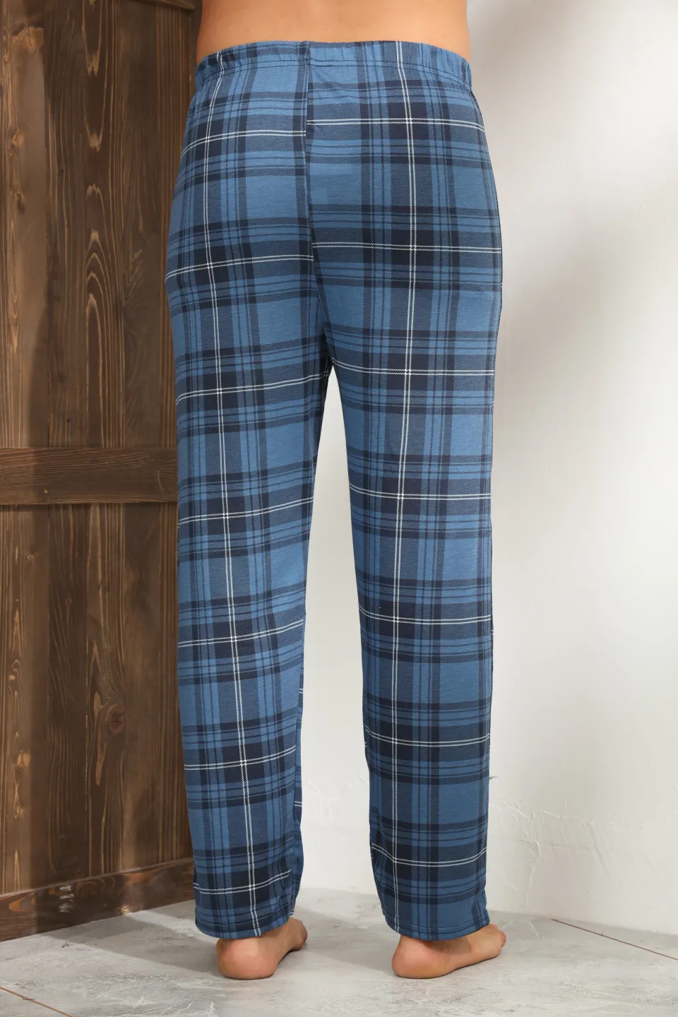 Pantaloni pijama bărbați albastru închis cu carouri albe și negre – croială lejeră-big size