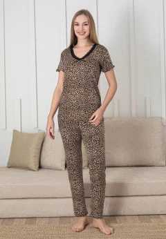 Pijama damă Serena, model leopard, mânecă scurtă, pantaloni lungi