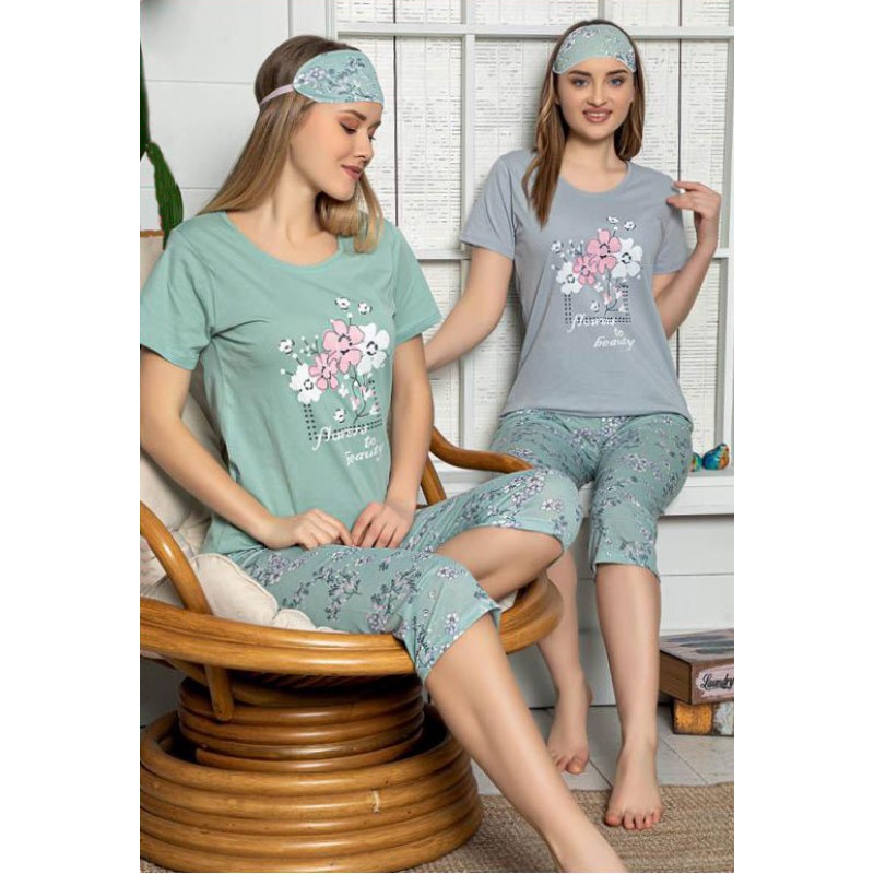 Pijama dama din bumbac, set 2 piese, tricou gri cu imprimeu "Flowers" si pantaloni 3/4, masca de dormit asortata, gri