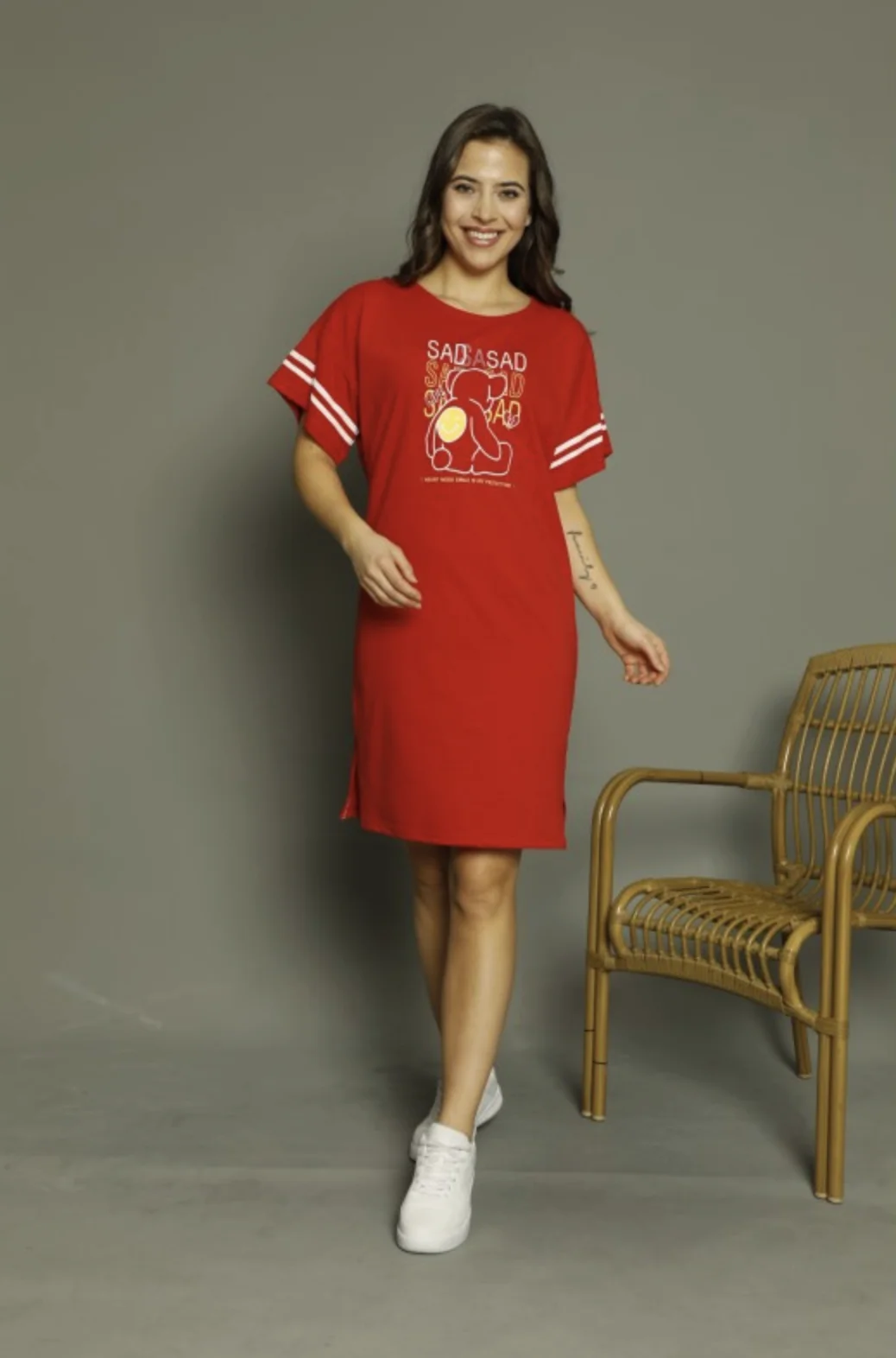 Rochie casual damă cu mânecă scurtă, până la genunchi, imprimeu Sad, rosu