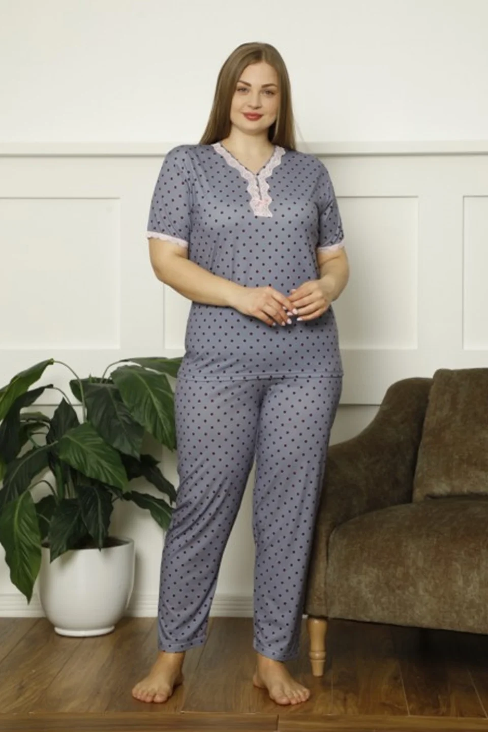 Pijamale damă Big Size, mânecă scurtă, pantaloni lungi, culoare albastru, imprimeu buline