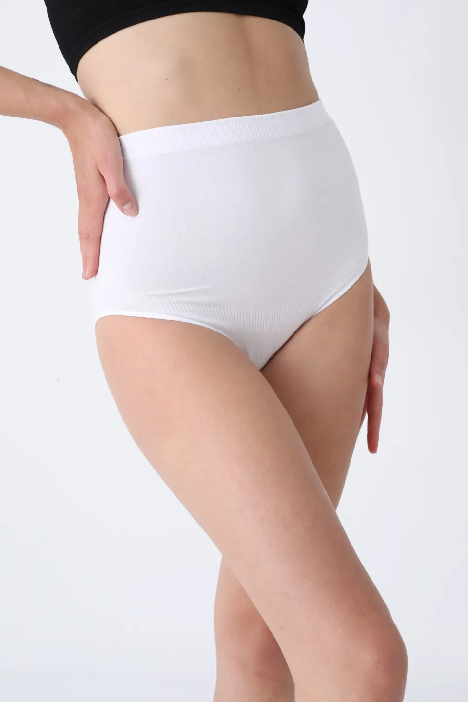 Chilot modelator damă cu talie înaltă –alb, push-up și bandă anti-alunecare