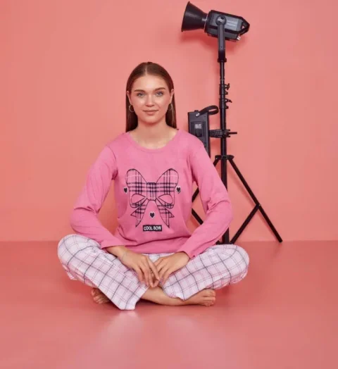 Pijama damă, cu mânecă lungă și pantaloni lungi din bumbac, imprimeu Cool Bow