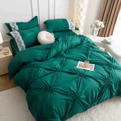 Lenjerie de Pat Dublu din Finet 6 pcs - Inimi Brodate VERDE 814