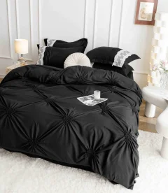 Lenjerie de Pat Dublu din Finet 6 pcs - Inimi Brodate NEGRU 810