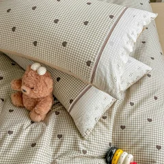 Lenjerie de pat  cu elastic si broderie, bumbac 100%, ALB, CREM, AC-11