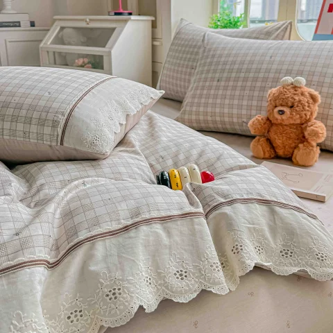 Lenjerie de pat  cu elastic si broderie, bumbac 100%, ALB, CREM-AC-16 — imagine 3