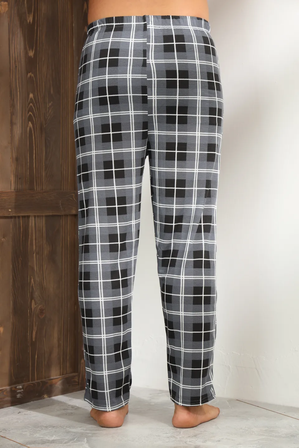 Pantaloni pijama bărbați gri în carouri, croială lejeră-big size