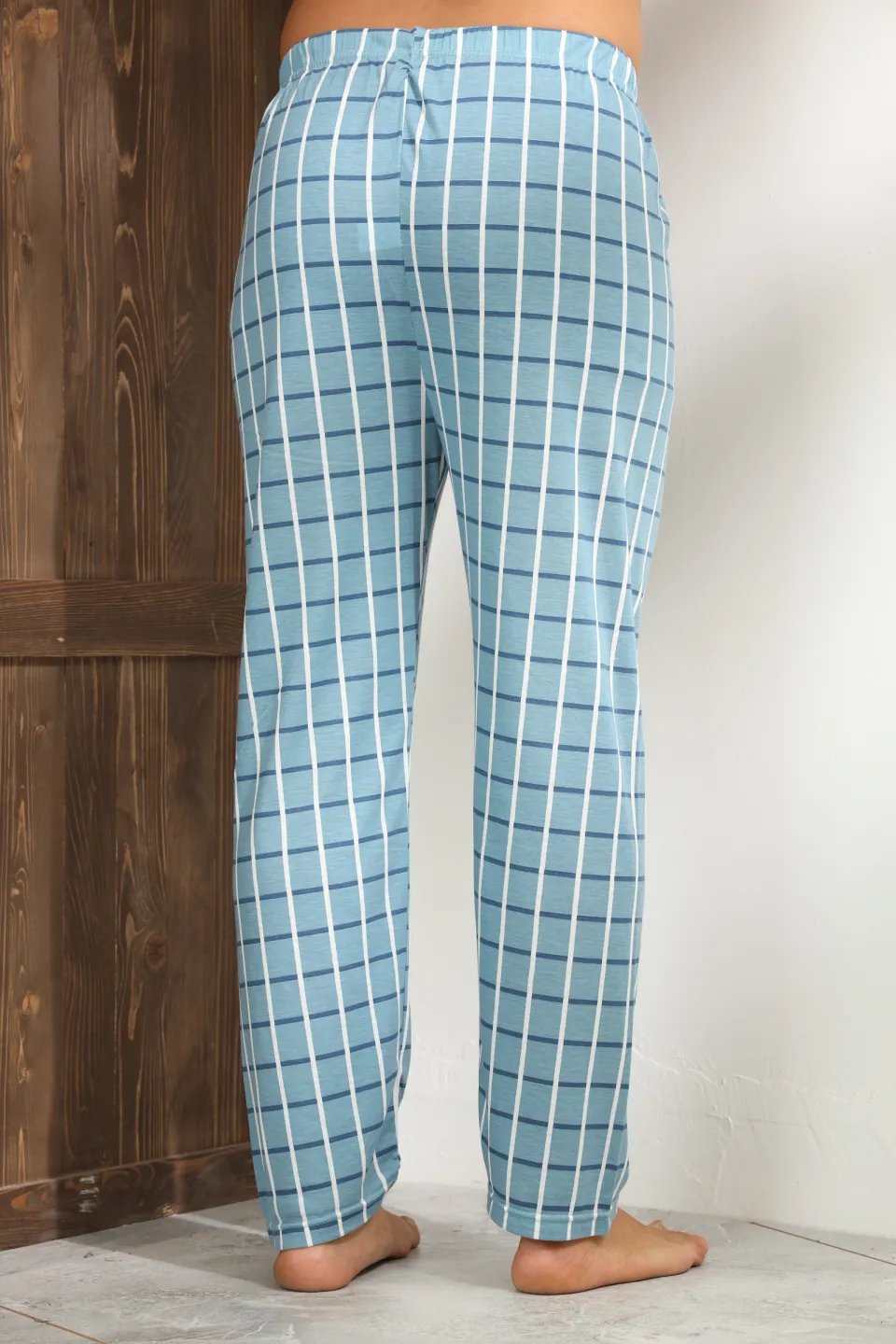 Pantaloni pijama bărbați albastru deschis în carouri, croială lejeră-big size