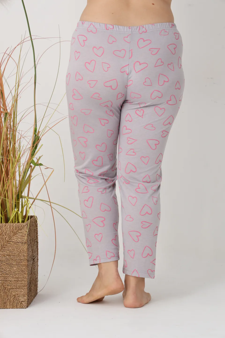 Pantaloni de pijama damă Big Size, gri cu inimioare roz