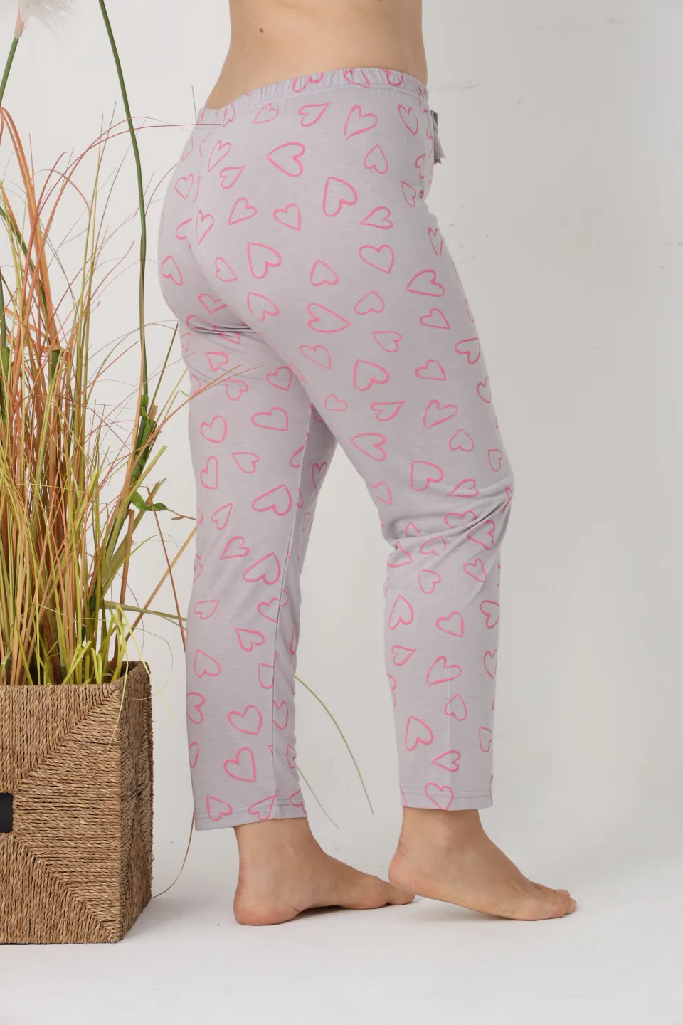Pantaloni de pijama damă Big Size, gri cu inimioare roz
