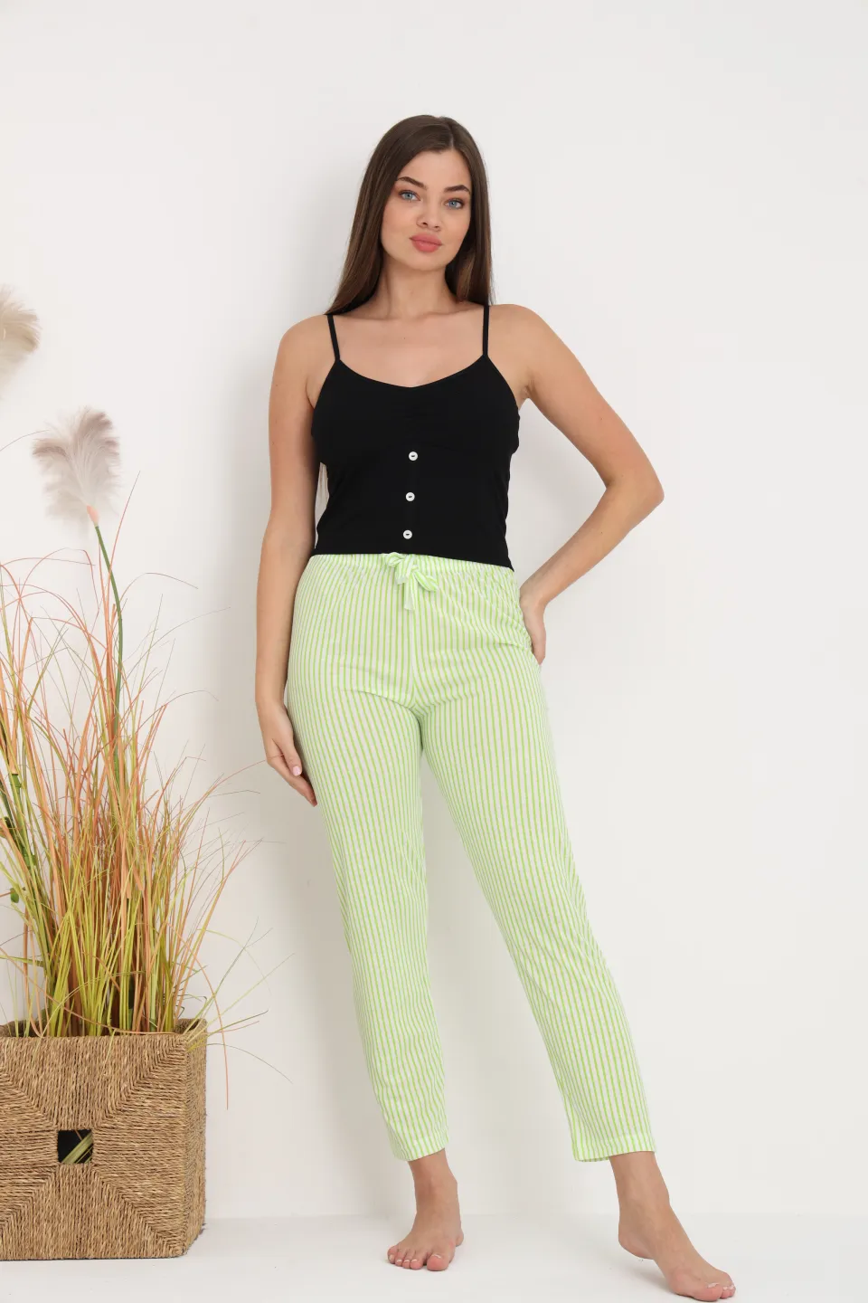 Pantaloni de pijama damă cu dungi verde și alb, croială lejeră
