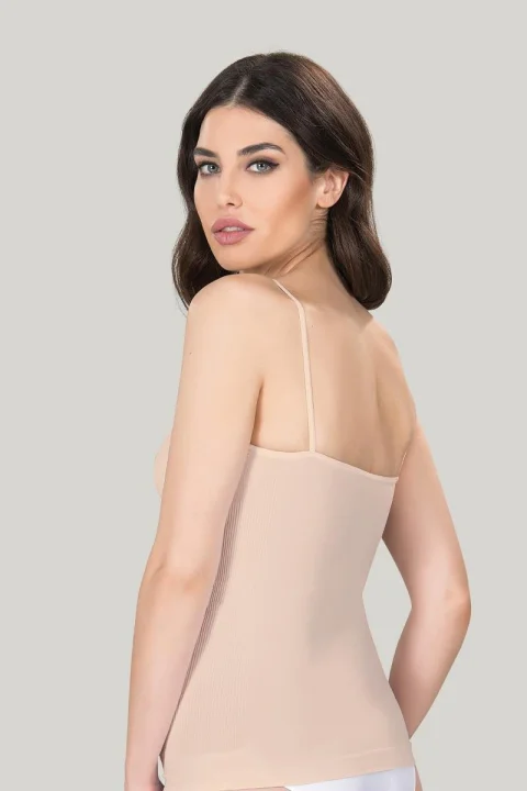 Maiou dama modelator in talie cu bretele subtiri, material moale, culoare negru (Kopya)