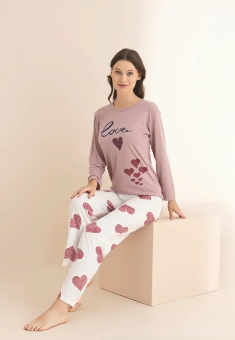 Pijama damă roz cu mânecă lungă și pantaloni lungi, imprimeu „Love You More”