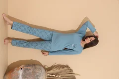 Pijama damă albastru deschis, bluză „Cute” cu ursuleț și pantaloni cu imprimeu ursuleți – 100% bumbac