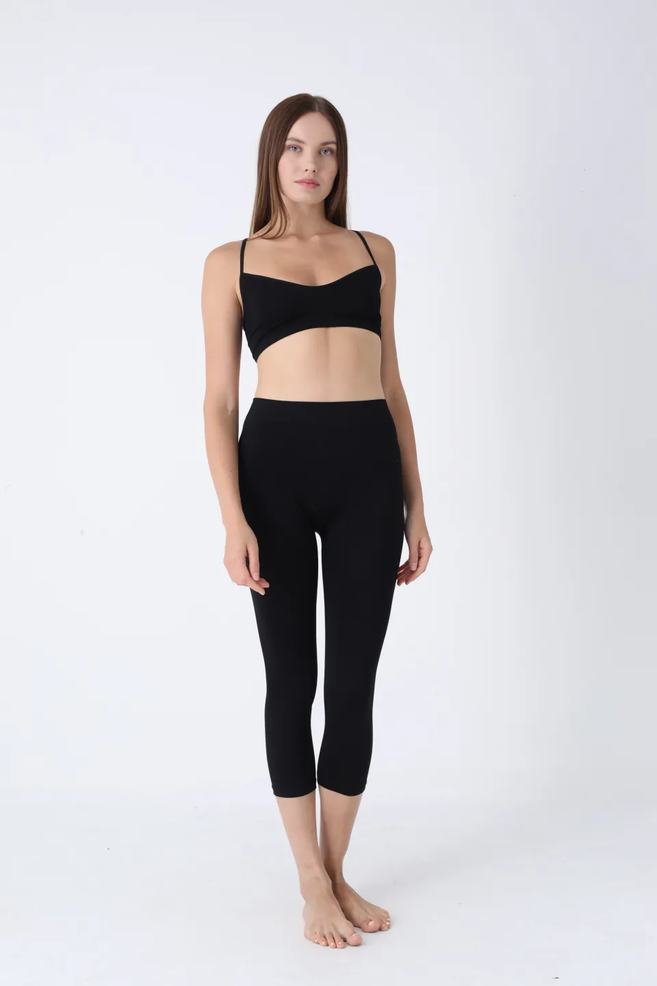 Colanți 3/4 damă negri cu talie înaltă – material opac, elastic