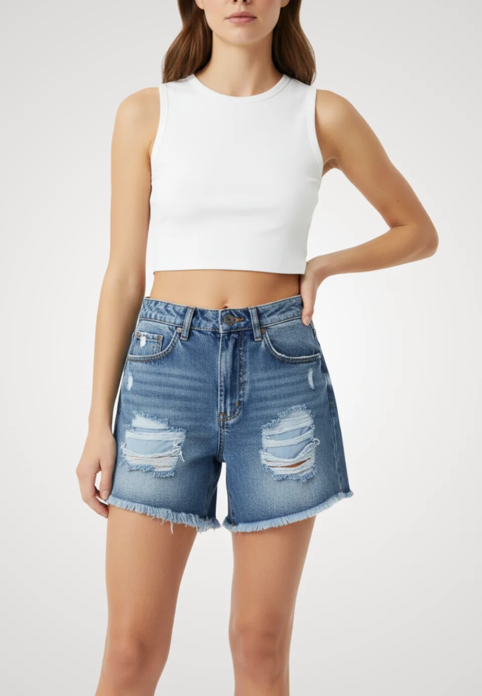 Blugi scurti damă albastri cu talie înaltă – franjuri, croială lejeră