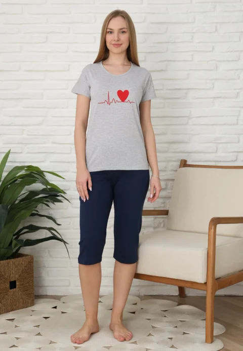 Pijama familie-damă, bumbac, mânecă scurtă și pantaloni 3/4, culoare gri, imprimeu puls