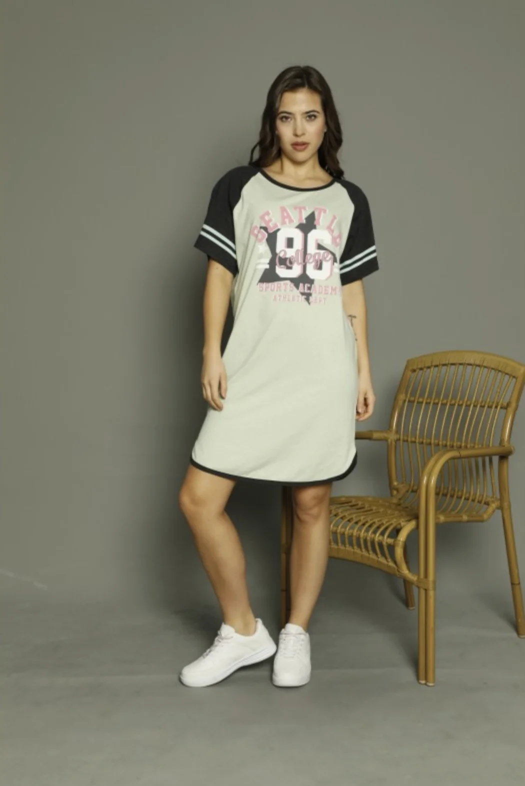 Rochie casual damă cu mânecă scurtă, până la genunchi, imprimeu 96 College, verde