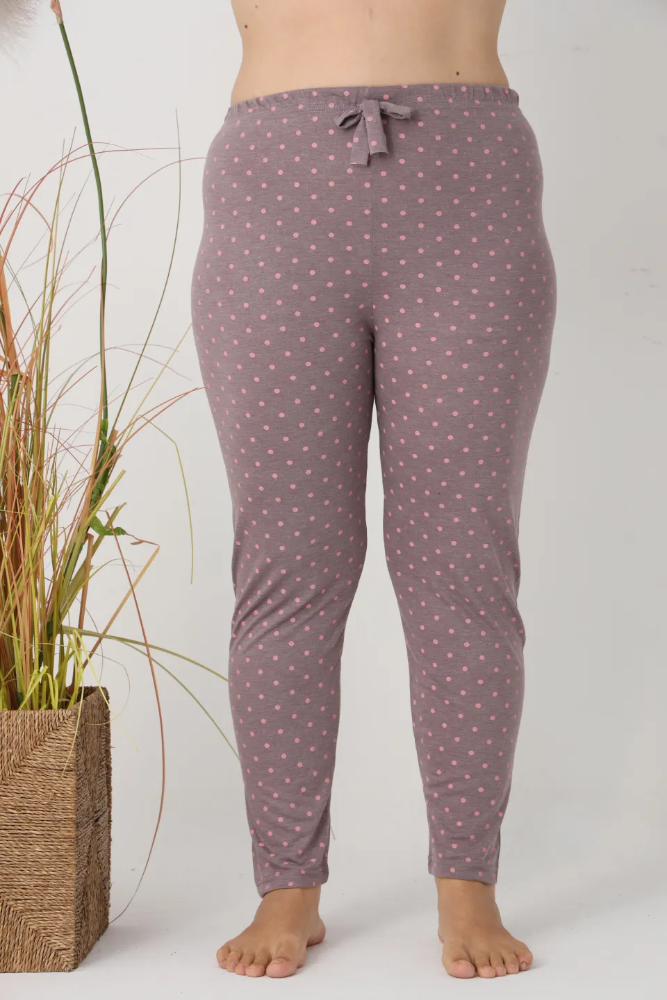 Pantaloni de pijama damă Big Size, gri cu buline roz