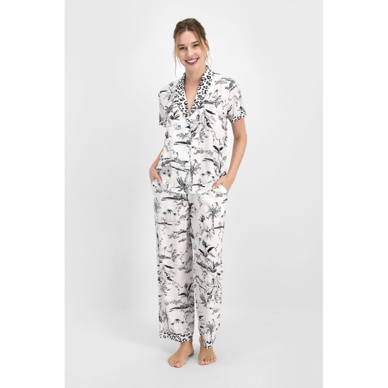 Pijama Dama – Bluza cu Nasturi și Imprimeu Leopard, Pantaloni Lungii cu Elastic în Talie