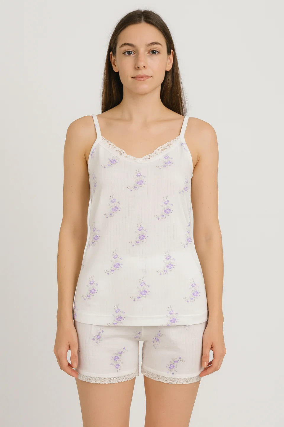 Pijama damă maiou și short – bretele subțiri, dantelă delicată, croială lejeră, imprimeu cu flori mov