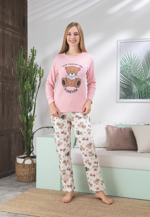 Pijama damă roz cu mânecă lungă și pantaloni lungi, imprimeu cu ursuleț și text „True Friends Are Forever”