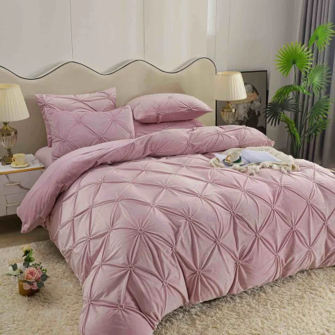 Lenjerie de pat din catifea cu pliuri, 4 piese, pentru pat dublu, culoare LILA — imagine 1