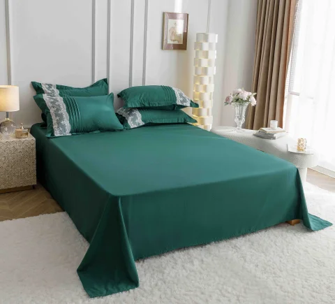 Lenjerie de Pat Dublu din Finet 6 pcs - Inimi Brodate VERDE 814
