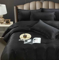 Lenjerie de pat cu ceraceaf normal,  Damasc 6 piese 100 % bumbac NEGRU M-07
