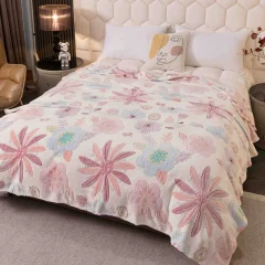 Patura cocolino pufoasa alb cu floricele PC-2019