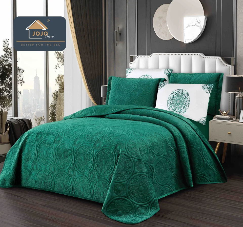 Set cuvertura catifea,pat dublu VERDE C-714