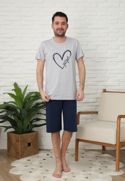 Pijama familie-bărbați, bumbac, mânecă scurtă și pantaloni 3/4 , culoare gri, imprimeu inima — imagine 1
