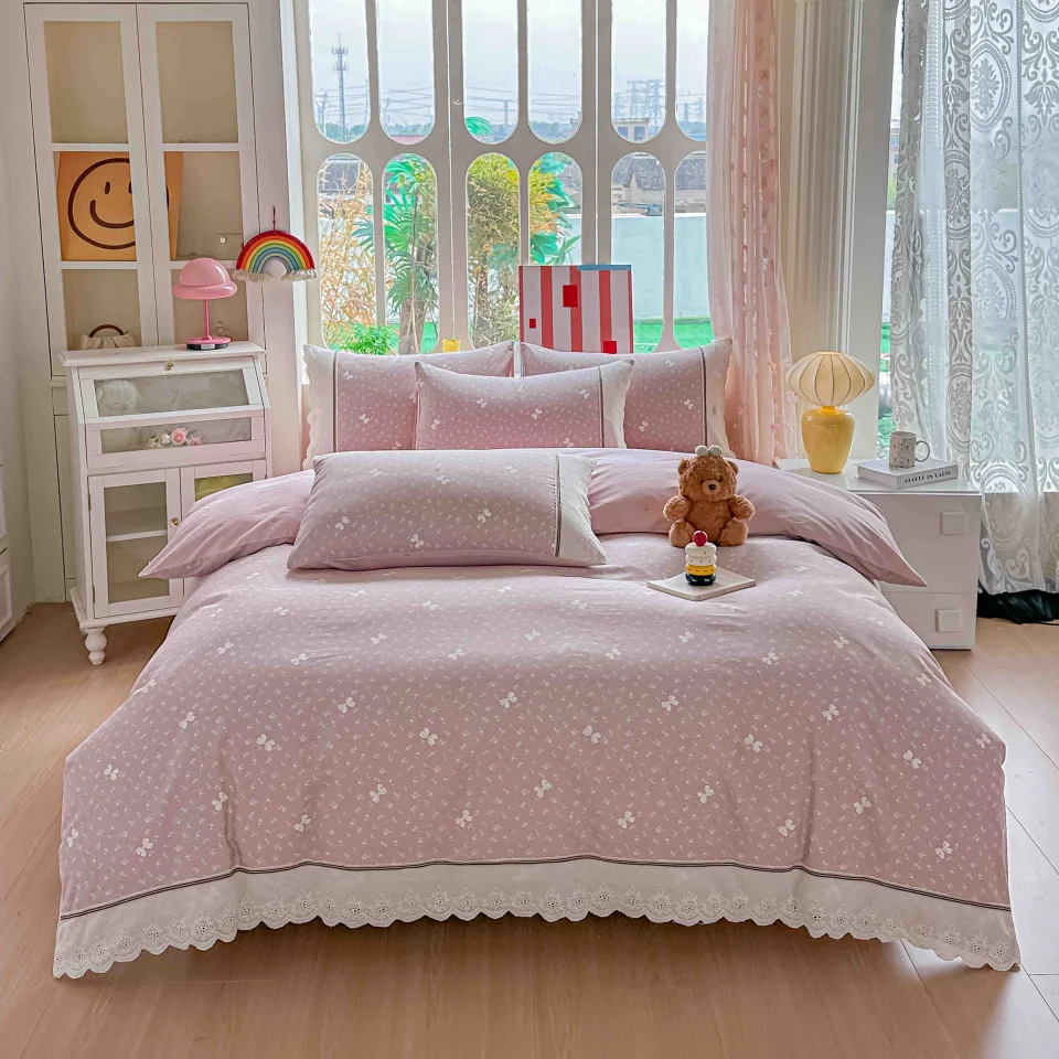 Lenjerie de pat  cu elastic si broderie, bumbac 100%, ROZ, LILA, RL-21