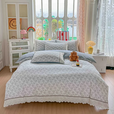 Lenjerie de pat  cu elastic si broderie, bumbac 100%, ALB, BLUE-AB-10 — imagine 1