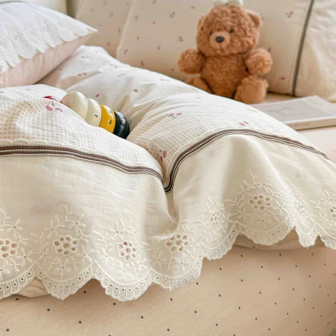 Lenjerie de pat  cu elastic si broderie, bumbac 100%, , CREM, ALB, CA-12 — imagine 3