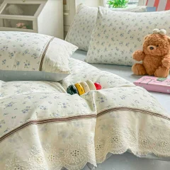 Lenjerie de pat  cu elastic si broderie, bumbac 100%. ALB, BLUE. AB-29