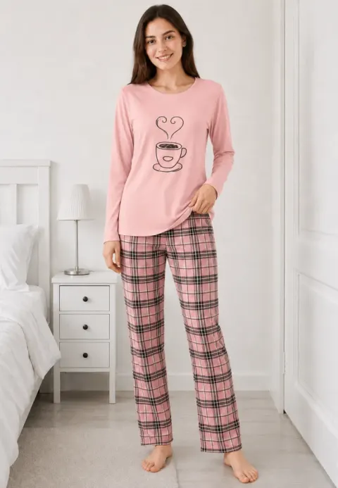 Pijama de dama roz cu maneca lunga si pantaloni lungi roz cu carouri