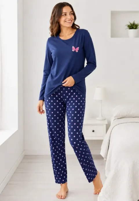 Pijama de dama blumarin cu maneca lunga si pantaloni lungi blumarin cu buline