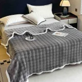 Pătură Cocolino Pufoasă din Microfibră Plușată, cu Bordură Albă, 200x230 cm, Textură Soft