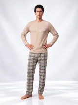Pijama bărbați cu mânecă lungă și pantaloni lungi cu imprimeu