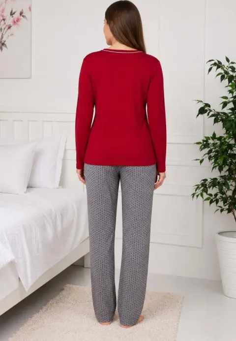 Pijama de dama rosu cu maneca lunga si pantaloni lungi gri cu buline