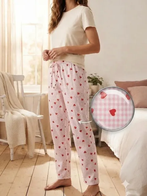 Pantaloni de pijama de dama roz cu inimi