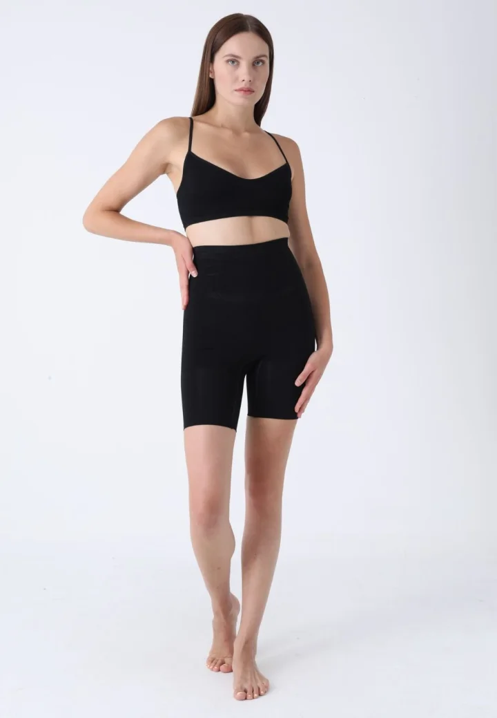 Pantaloni modelatori scurți cu talie înaltă – negru