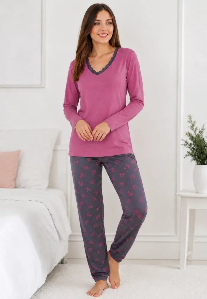 Pijama de dama roz inchis cu maneca lunga si pantaloni lungi gri