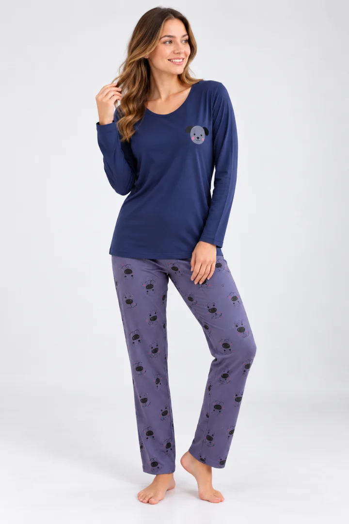 Pijama de dama blumarin cu maneca lunga si pantaloni lungi gri cu catelus