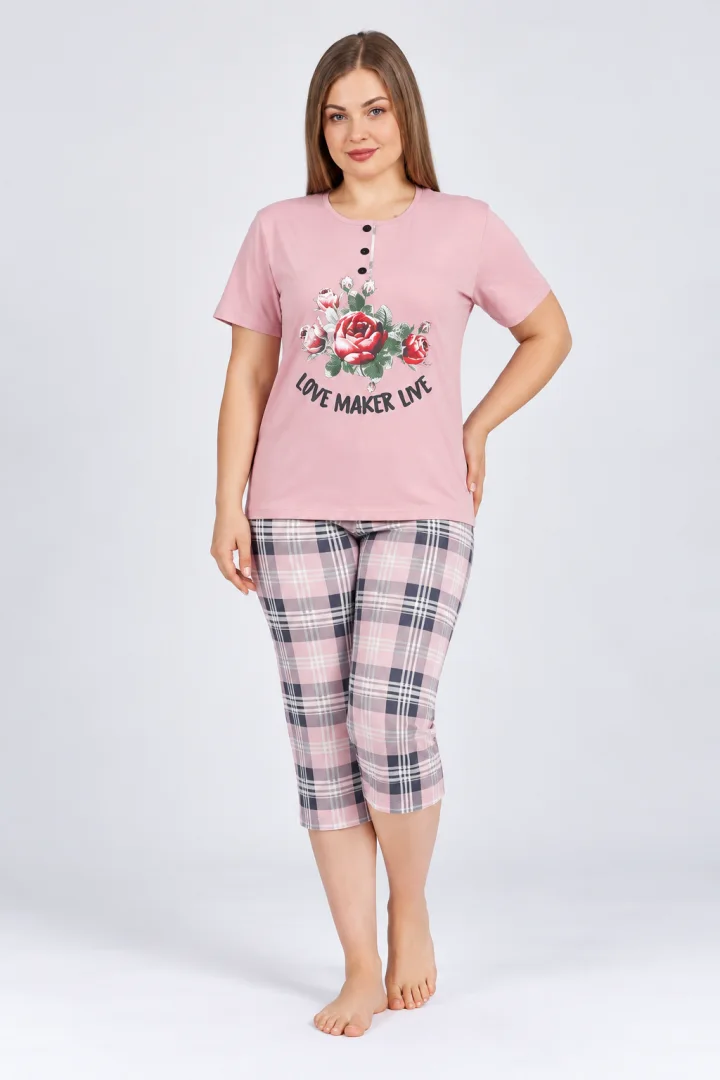 Pijama damă cu flori, tricou cu nasturi și pantaloni 3/4
