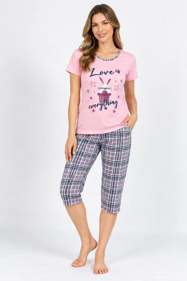 Pijama dama, imprimeu ,,Love Is Everything'' roz deschis