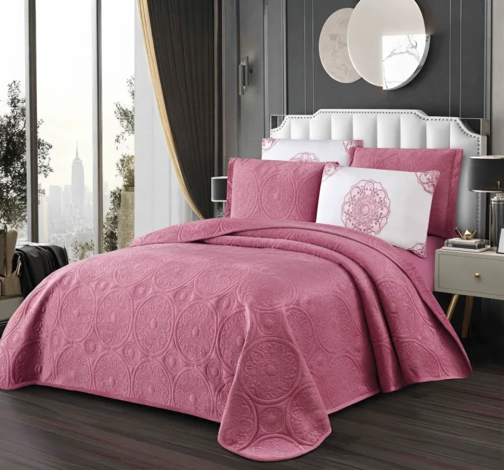 Set Cuvertură de Pat Dublu din Catifea Premium, 5 Piese, 220x240 cm, cu Fețe de Pernă Decorative